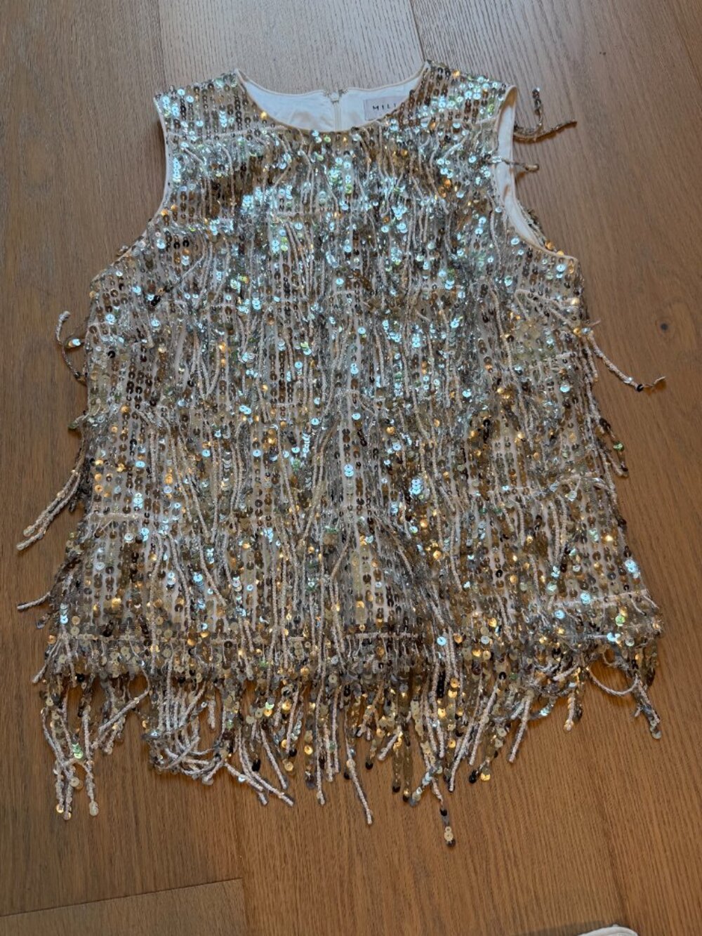 Milly "Royce & Roxanne" Silver Sequin Fringe Matching Set - Top (S) & Midi Skirt - Picture 8 of 15